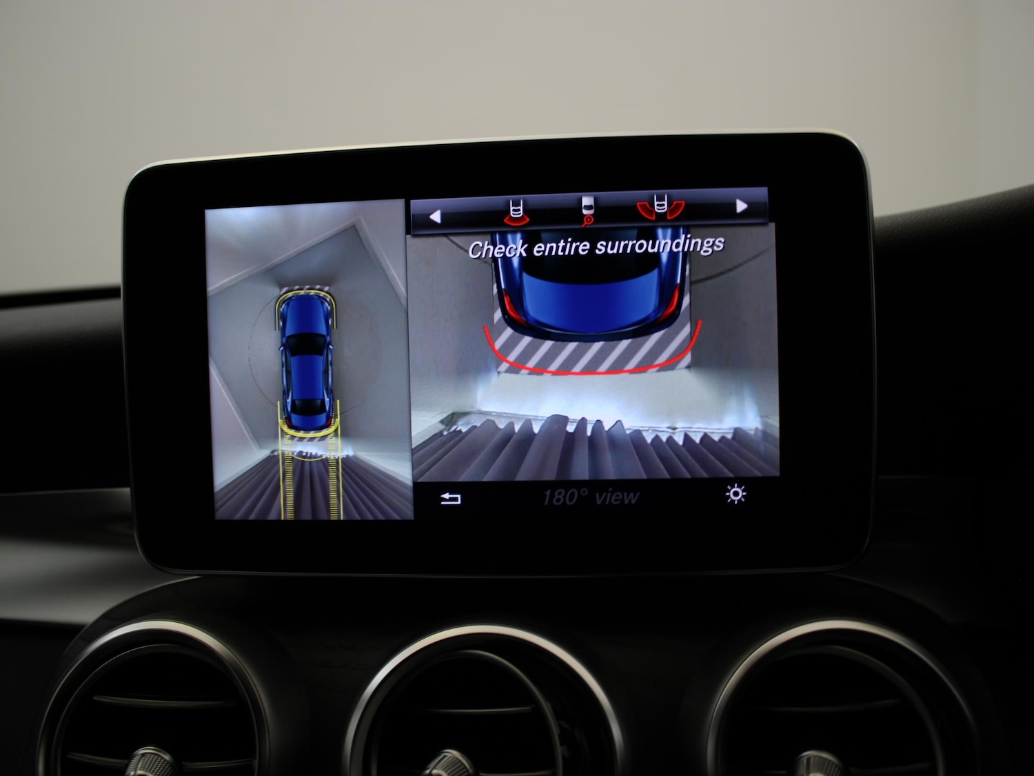 Used Mercedes-Benz C Class 2018 for sale - 76637099: Photo 16