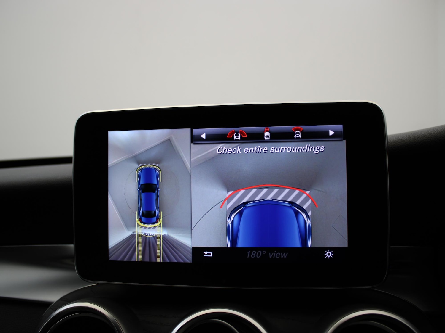 Used Mercedes-Benz C Class 2018 for sale - 76637099: Photo 19