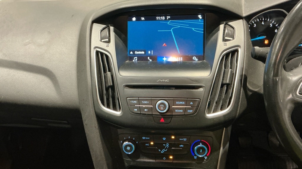 Used Ford Focus 2017 for sale - 77895879: Photo 9