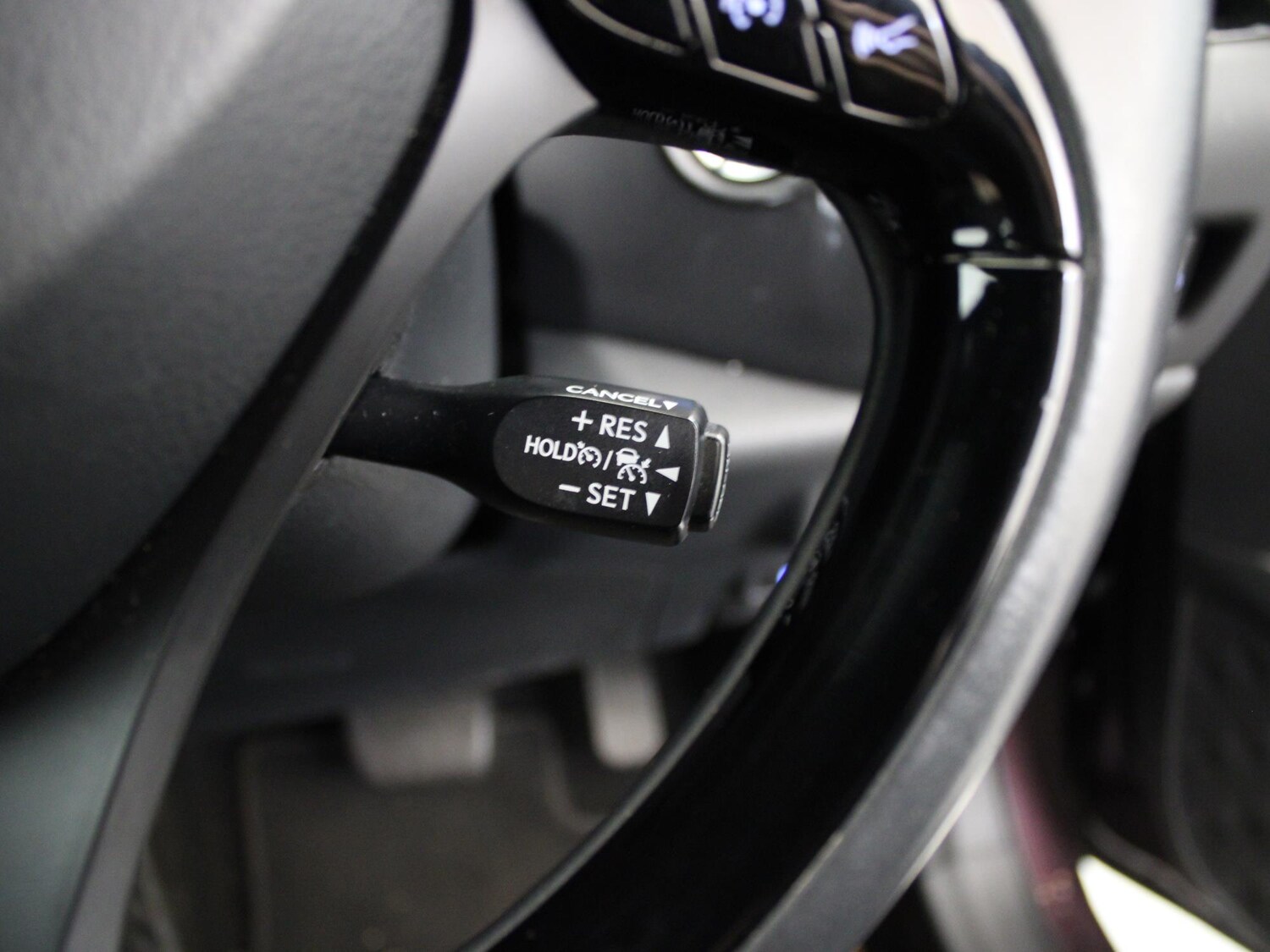 Used Toyota C-HR 2023 for sale - 76274784: Photo 27