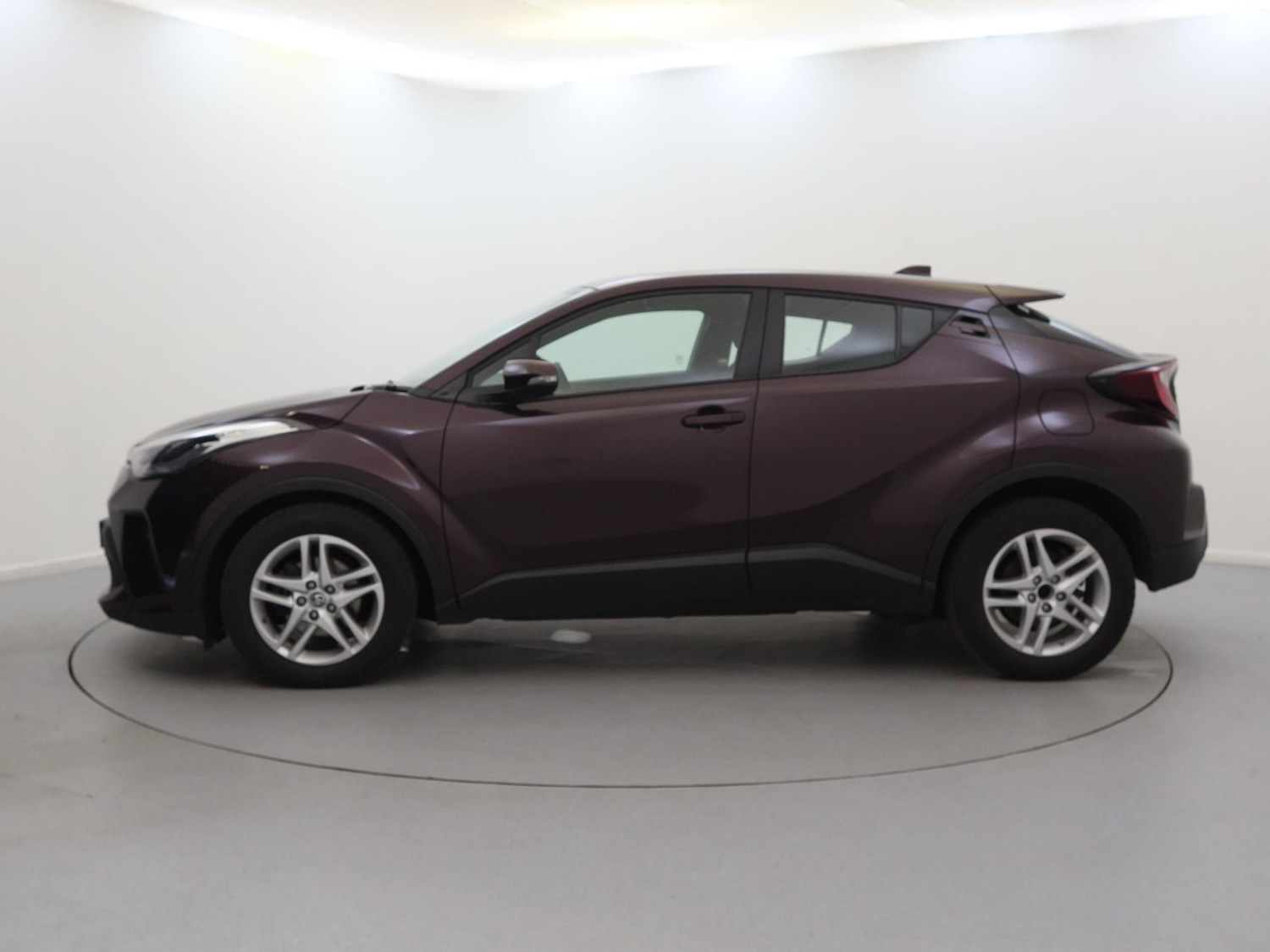 Used Toyota C-HR 2023 for sale - 76274784: Photo 4