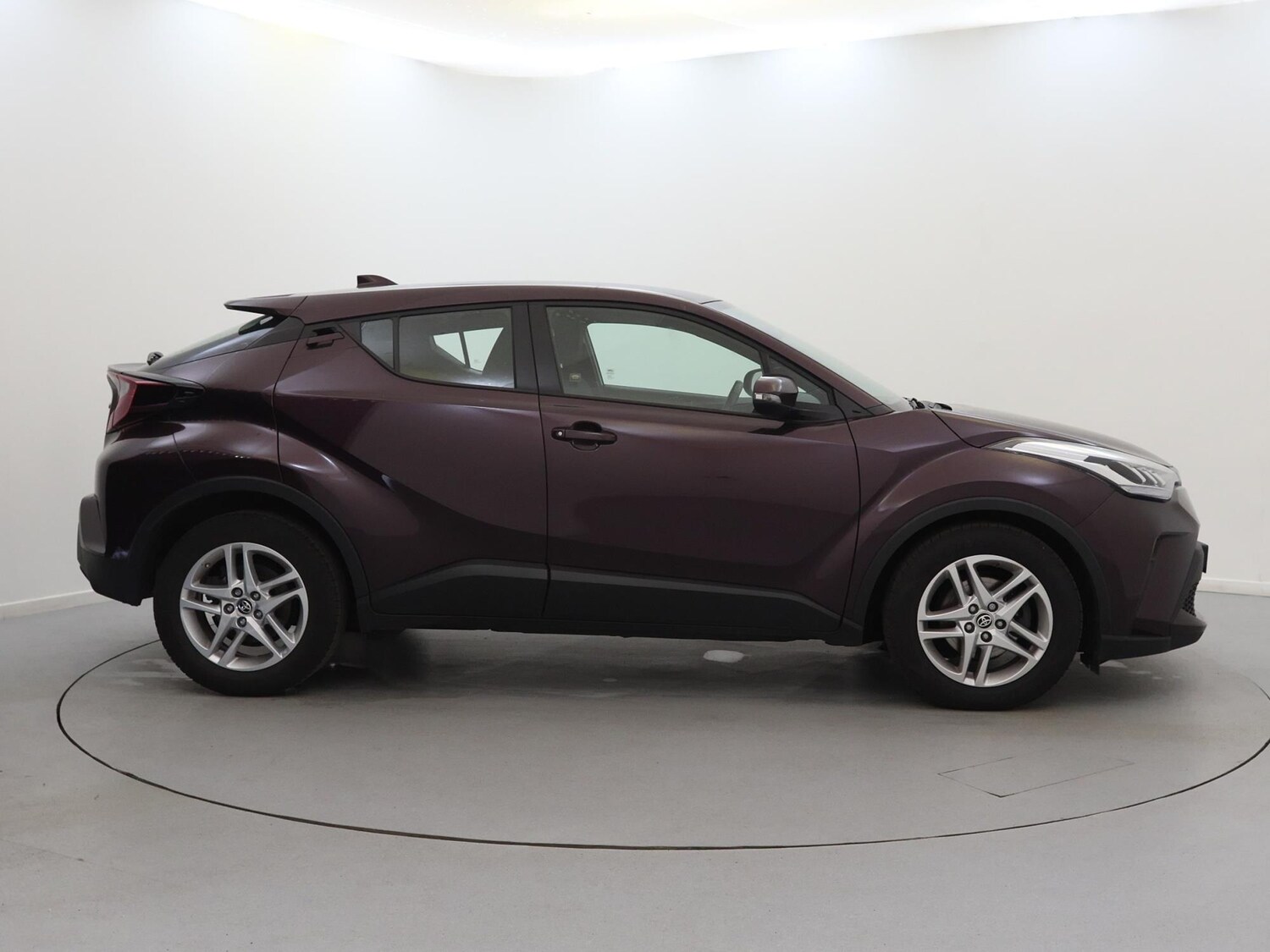 Used Toyota C-HR 2023 for sale - 76274784: Photo 8