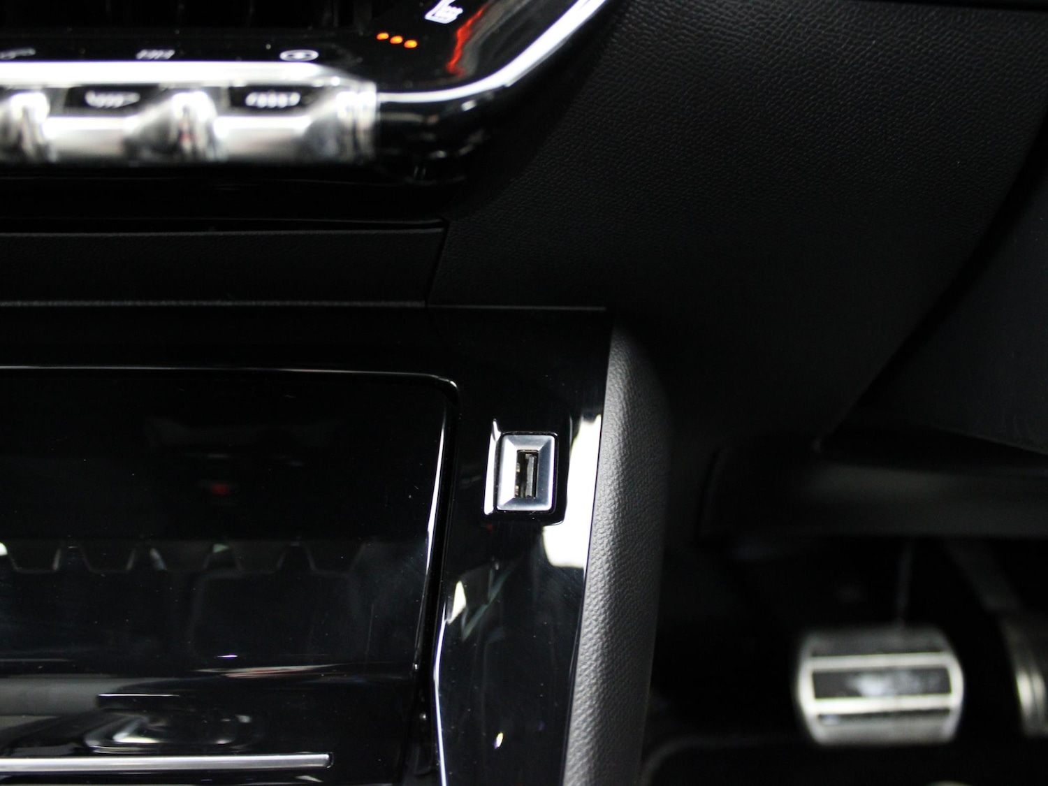 Used Peugeot 208 2021 for sale - 76755420: Photo 24