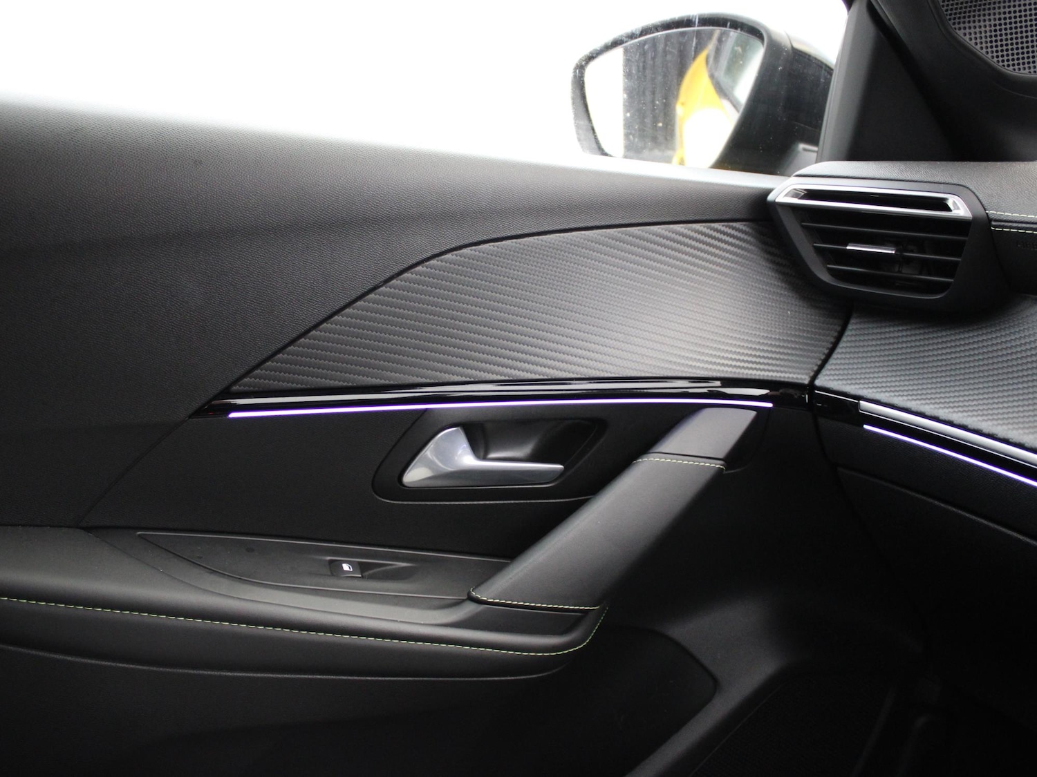 Used Peugeot 208 2021 for sale - 76755420: Photo 25