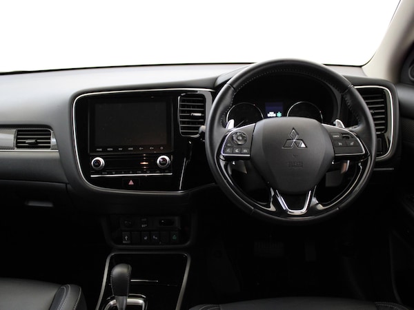 Used Mitsubishi Outlander 2020 for sale - 75454080: Photo 16