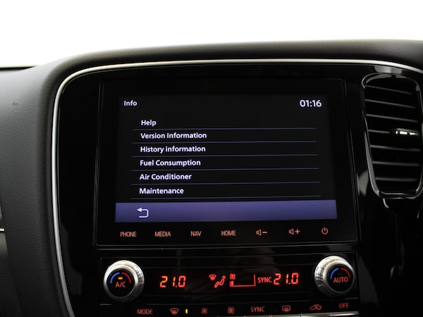 Used Mitsubishi Outlander 2020 for sale - 75454080: Photo 22