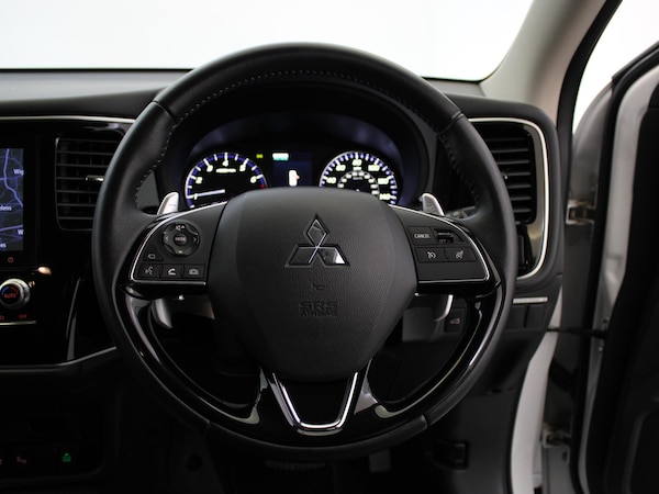 Used Mitsubishi Outlander 2020 for sale - 75454080: Photo 30