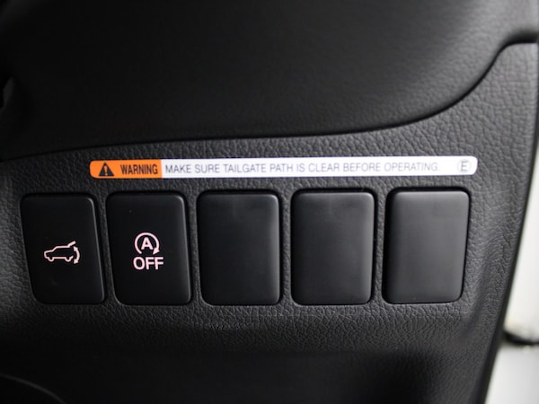 Used Mitsubishi Outlander 2020 for sale - 75454080: Photo 37