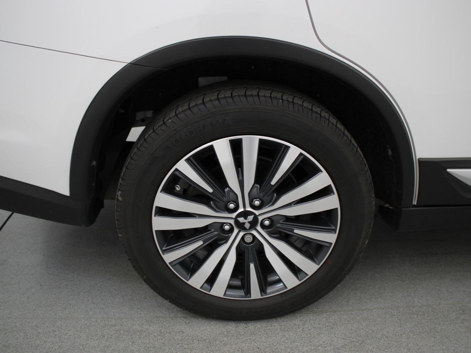 Used Mitsubishi Outlander 2020 for sale - 75454080: Photo 46