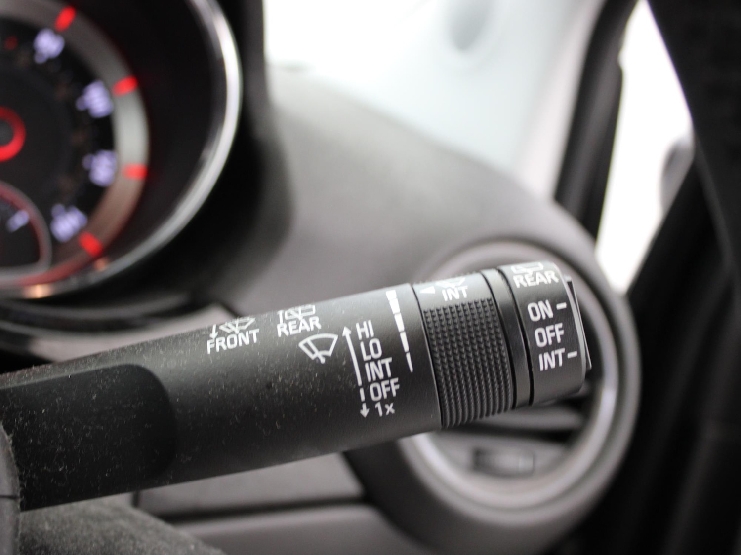 Used Vauxhall ADAM 2015 for sale - 77472824: Photo 15