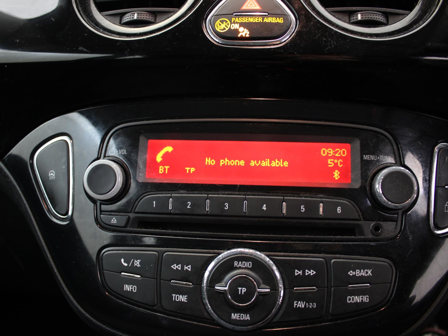 Used Vauxhall ADAM 2015 for sale - 77472824: Photo 17