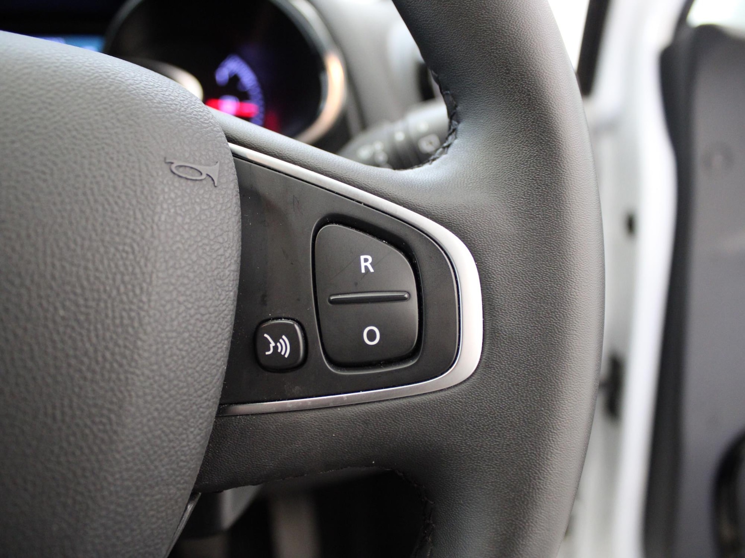 Used Renault Clio 2019 for sale - 78139923: Photo 26