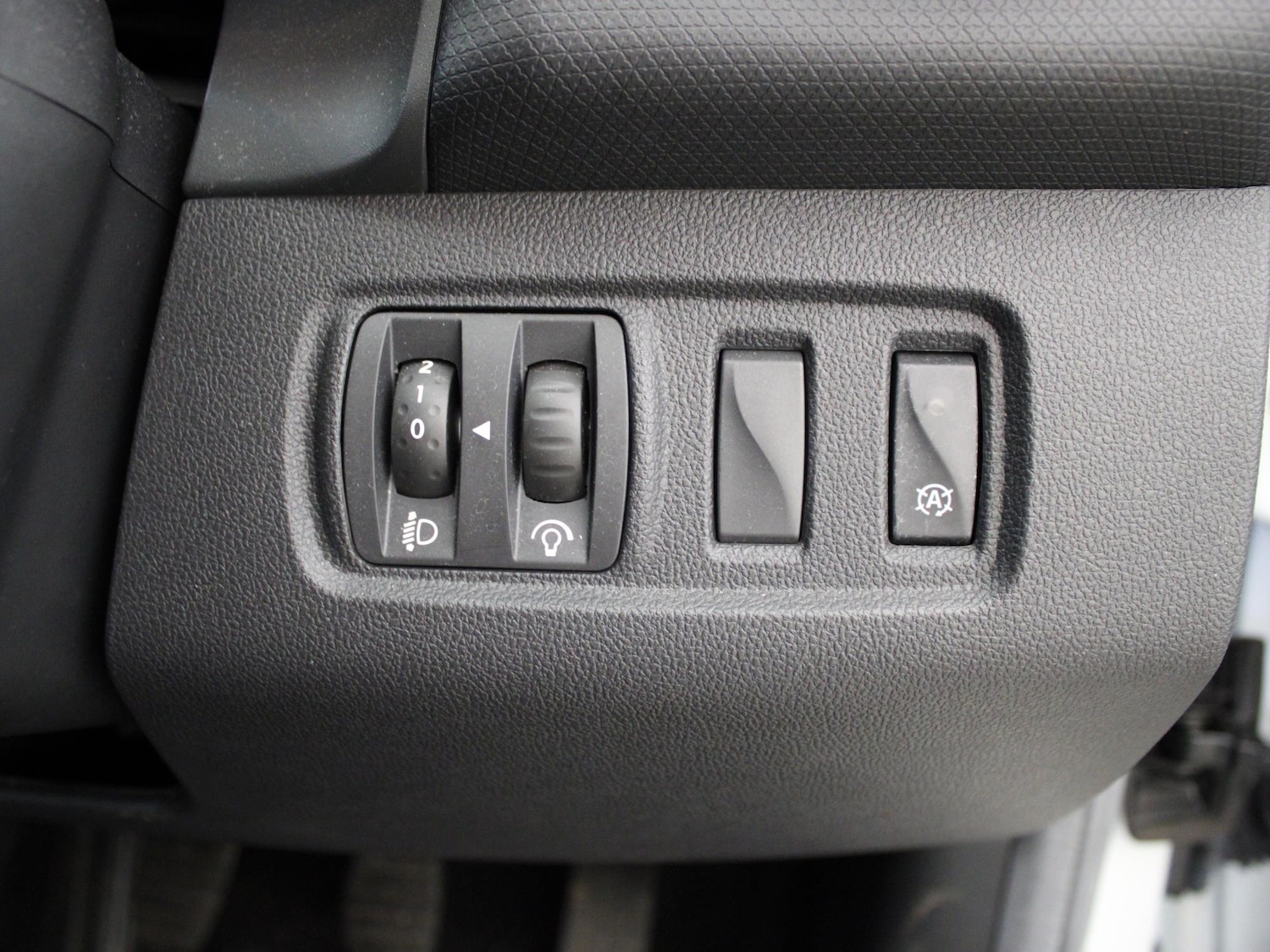 Used Renault Clio 2019 for sale - 78139923: Photo 31