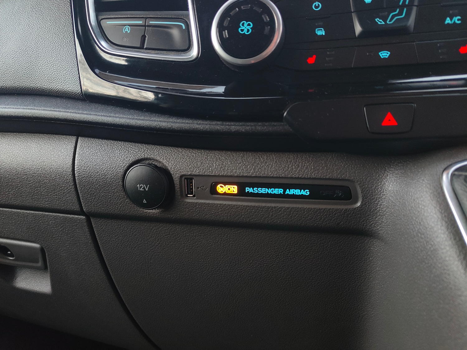 Used Ford Transit Custom 2022 for sale - 76692352: Photo 13