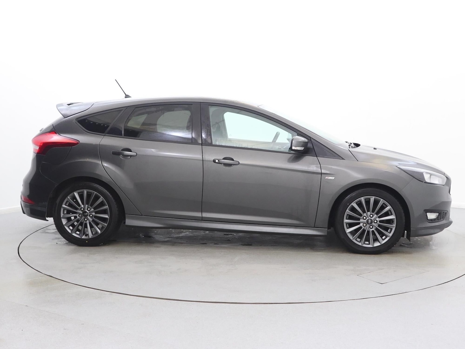 Used Ford Focus 2018 for sale - 77458955: Photo 8