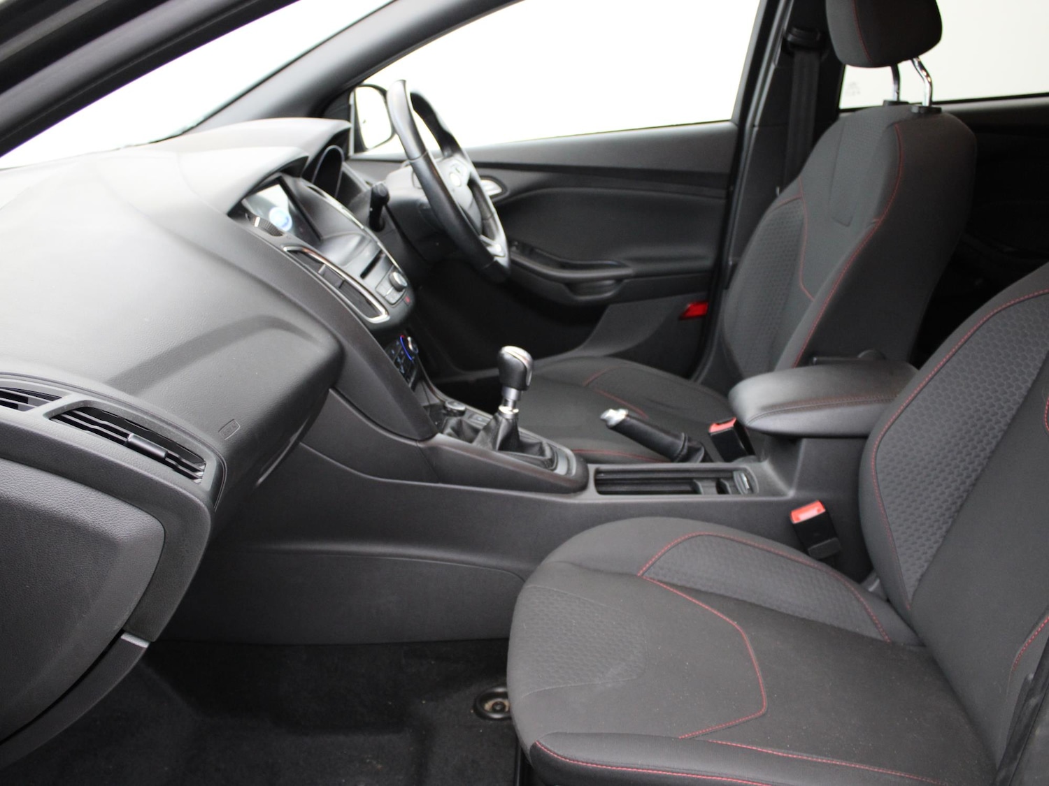 Used Ford Focus 2018 for sale - 77458955: Photo 9