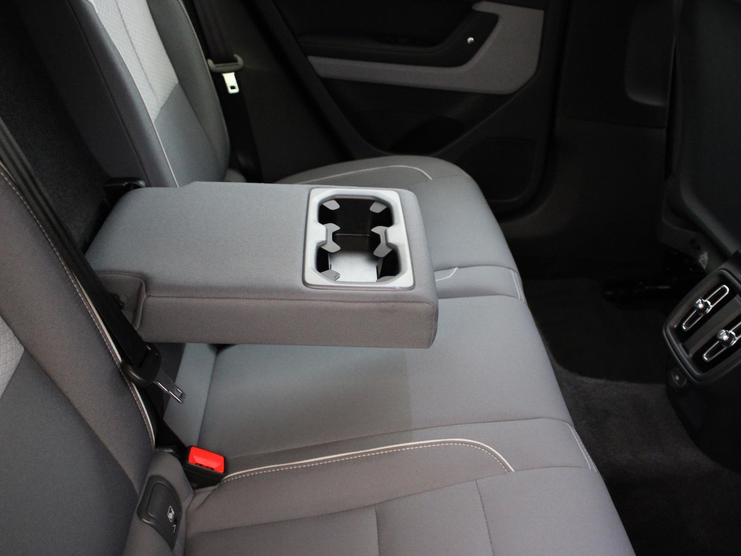 Used Polestar Polestar 2 2021 for sale - 76316296: Photo 15