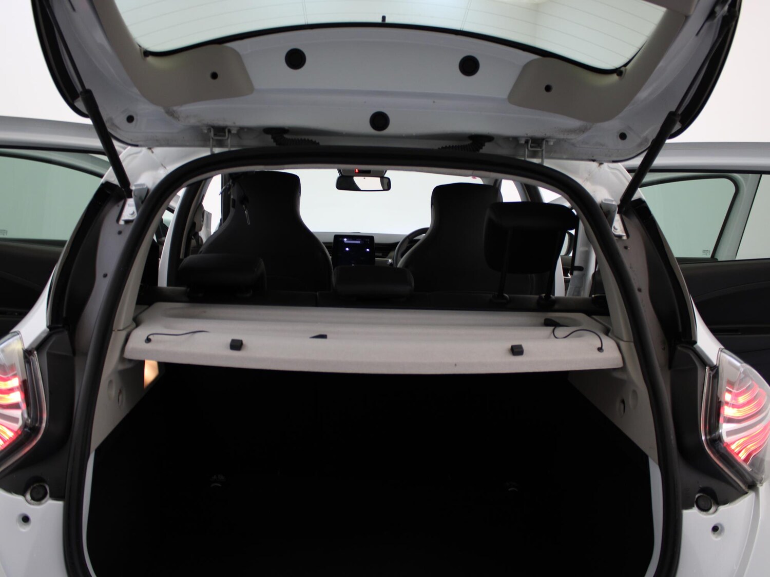 Used Renault Zoe 2020 for sale - 76330693: Photo 35