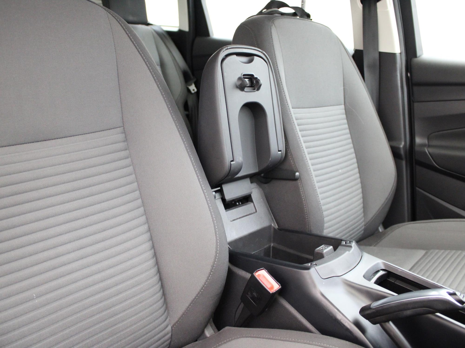 Used Ford C-Max 2017 for sale - 78139911: Photo 26