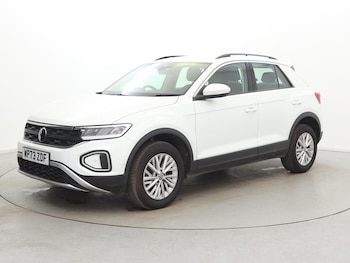 Used Volkswagen T-Roc 2023 for sale - 78107634: Photo