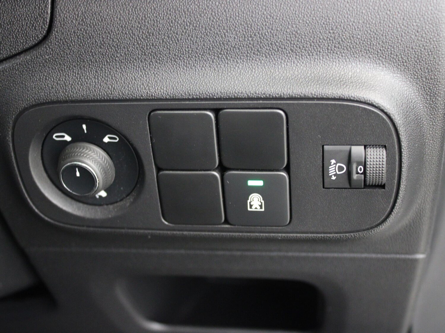 Used Citroen C3 2023 for sale - 77758273: Photo 30