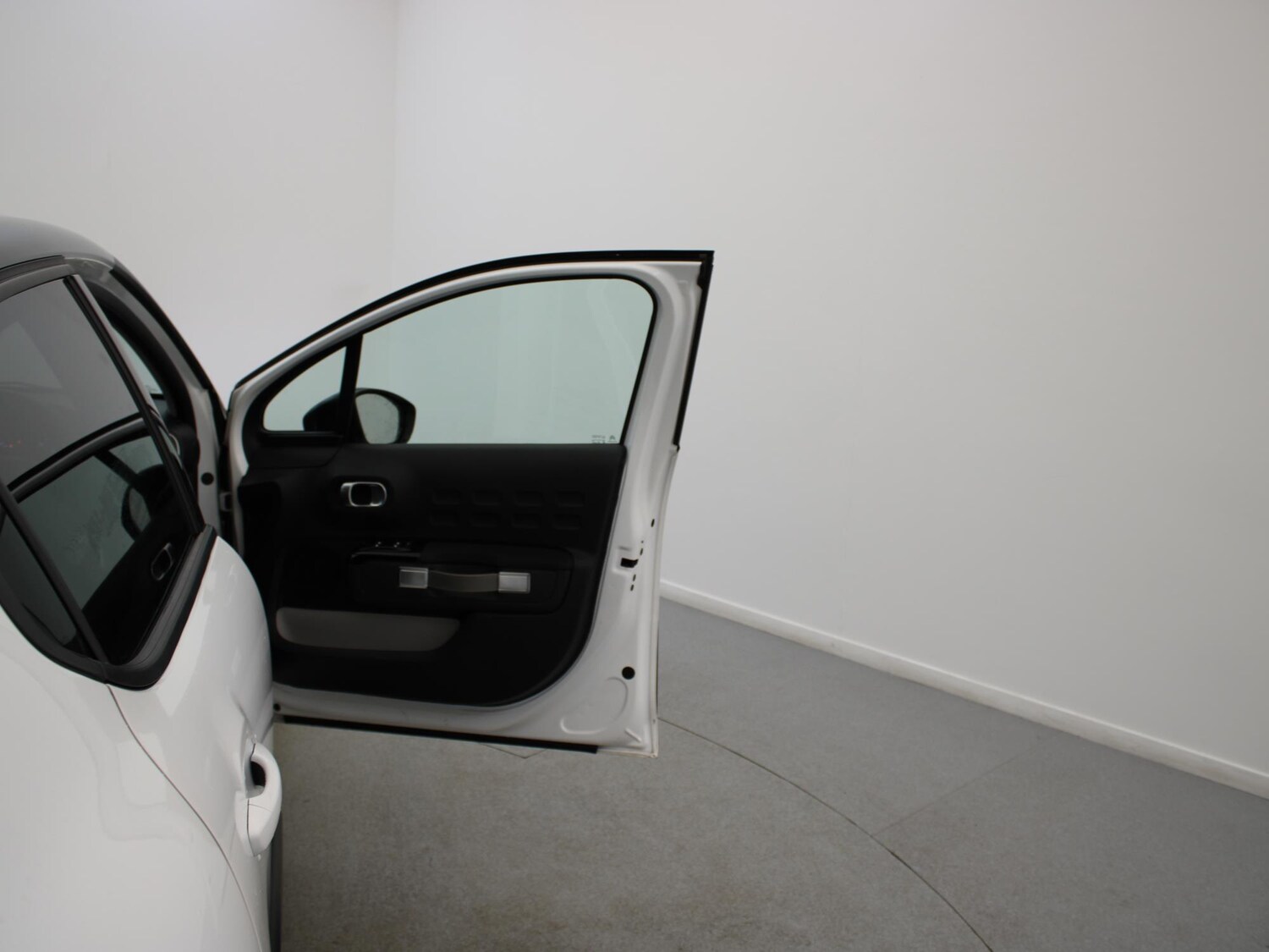 Used Citroen C3 2023 for sale - 77758273: Photo 31