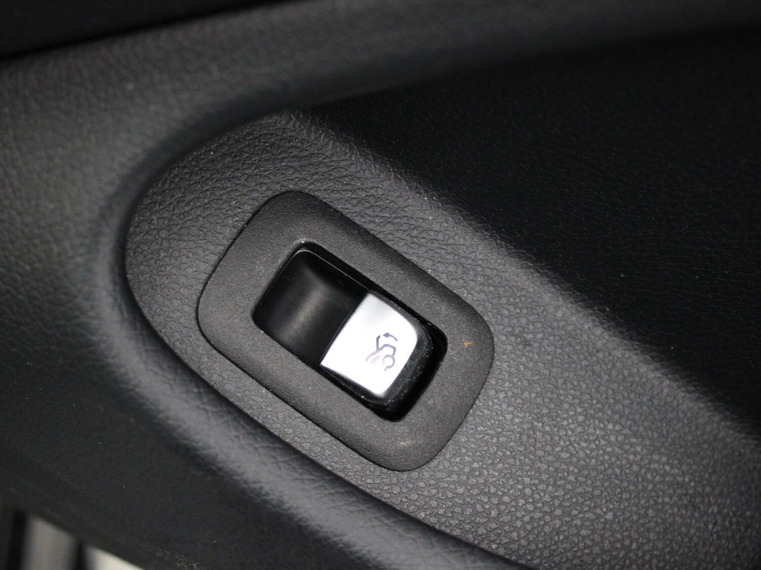 Used Mercedes-Benz C Class 2020 for sale - 77943834: Photo 24