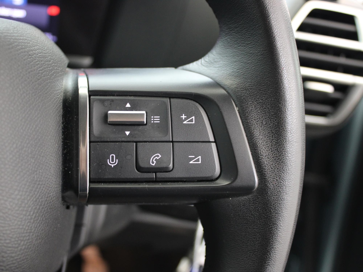 Used Citroen C4 2023 for sale - 77706877: Photo 29