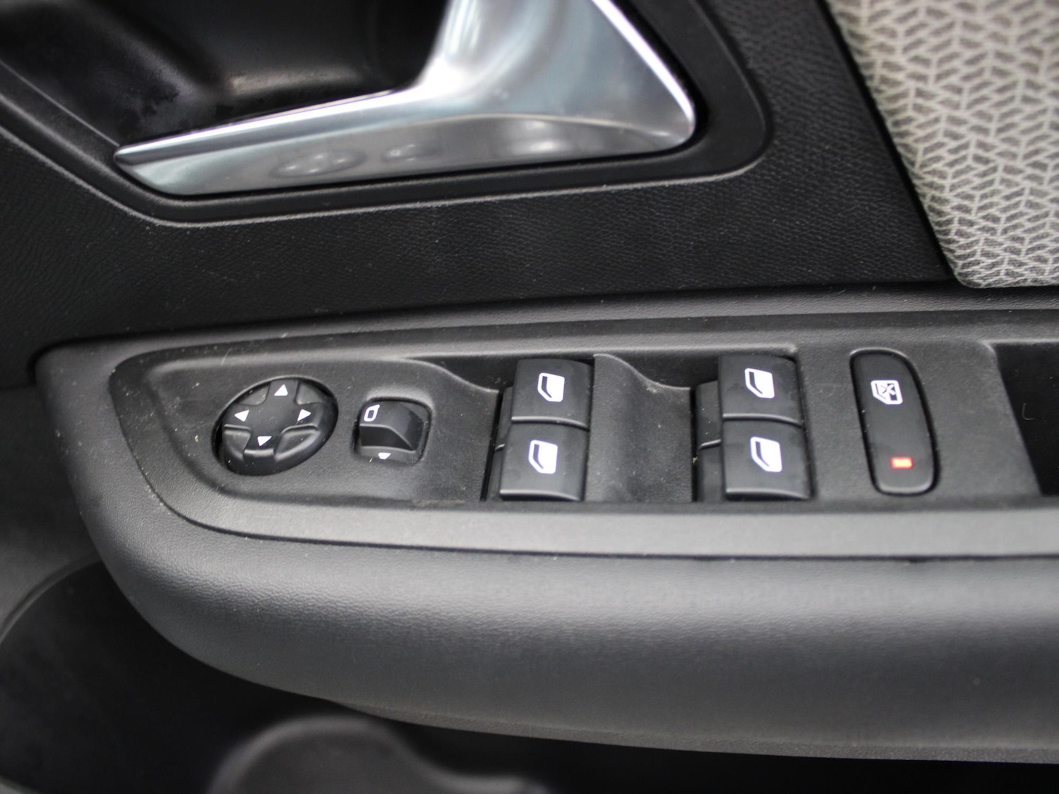 Used Citroen C4 2023 for sale - 77706877: Photo 34