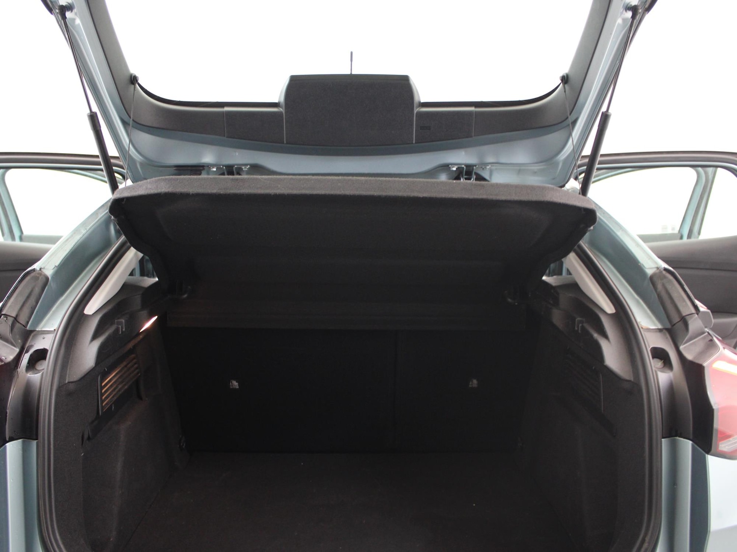 Used Citroen C4 2023 for sale - 77706877: Photo 35