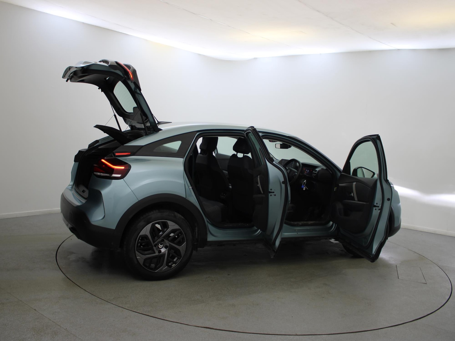 Used Citroen C4 2023 for sale - 77706877: Photo 36