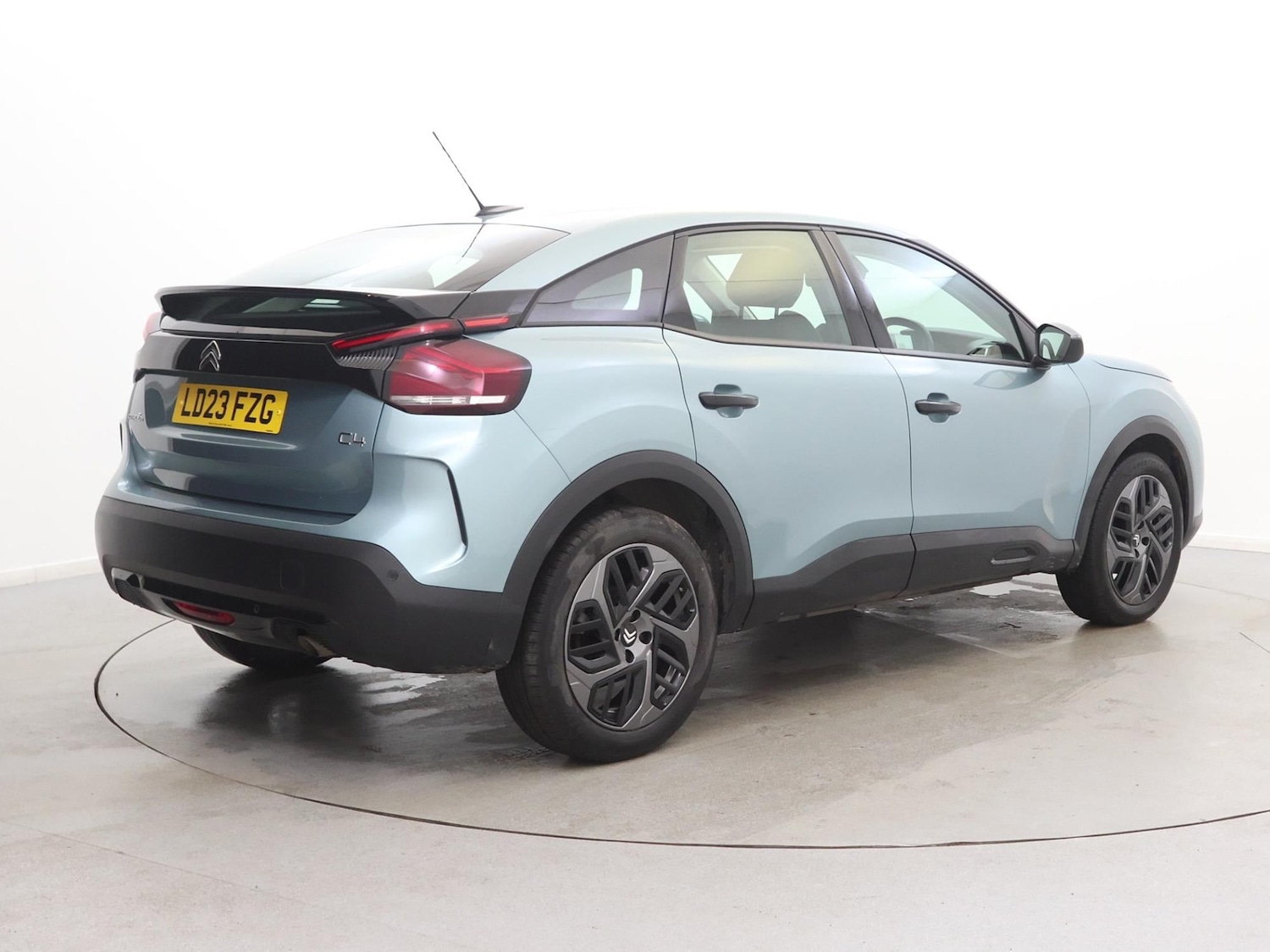 Used Citroen C4 2023 for sale - 77706877: Photo 5