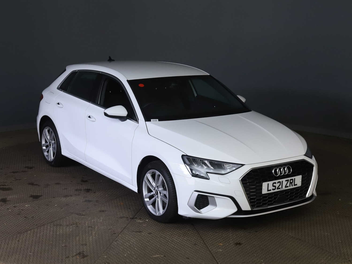 Used Audi A3 2021 for sale - 76353264: Photo 2