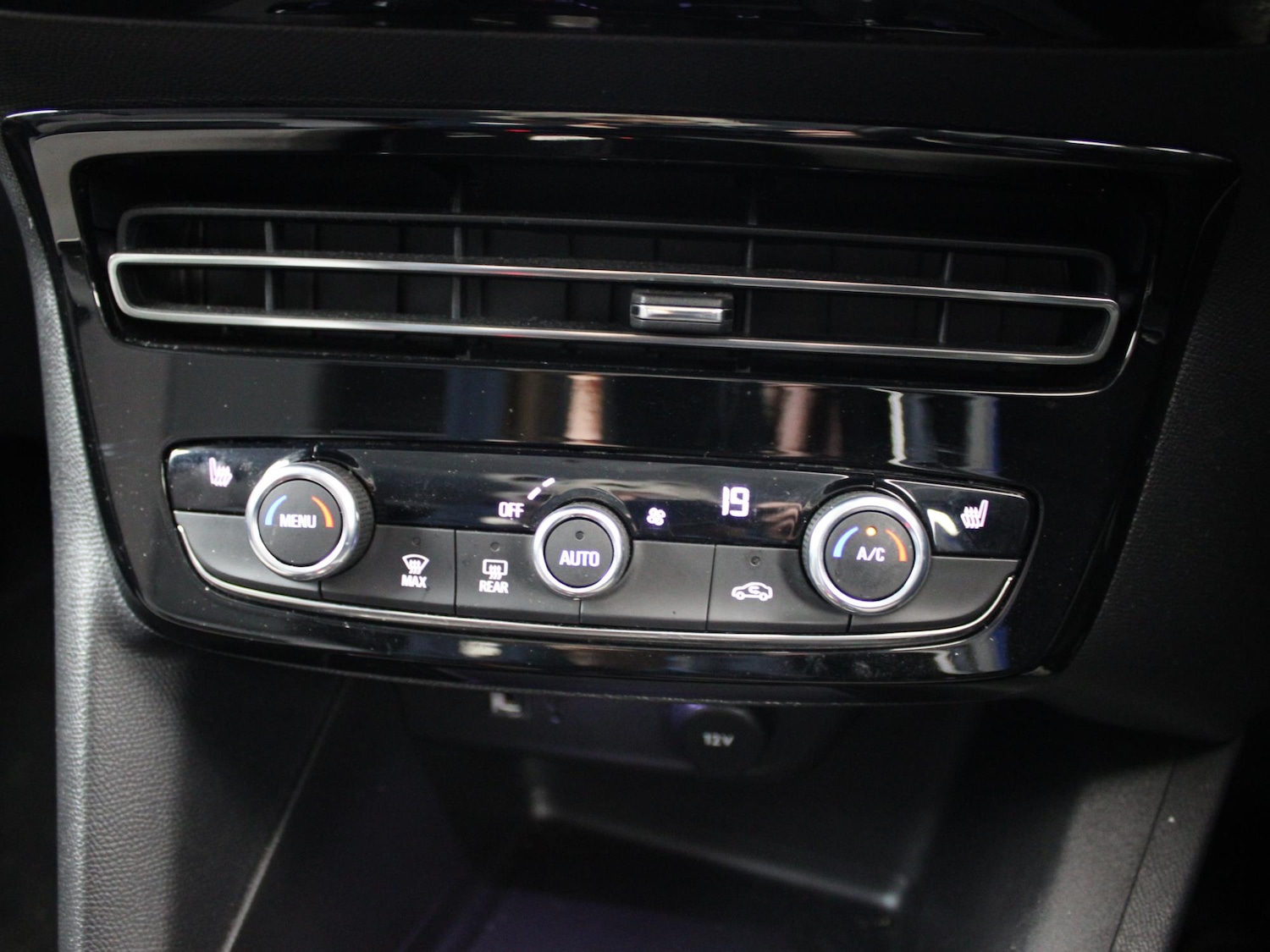 Used Vauxhall Mokka 2021 for sale - 77135273: Photo 22