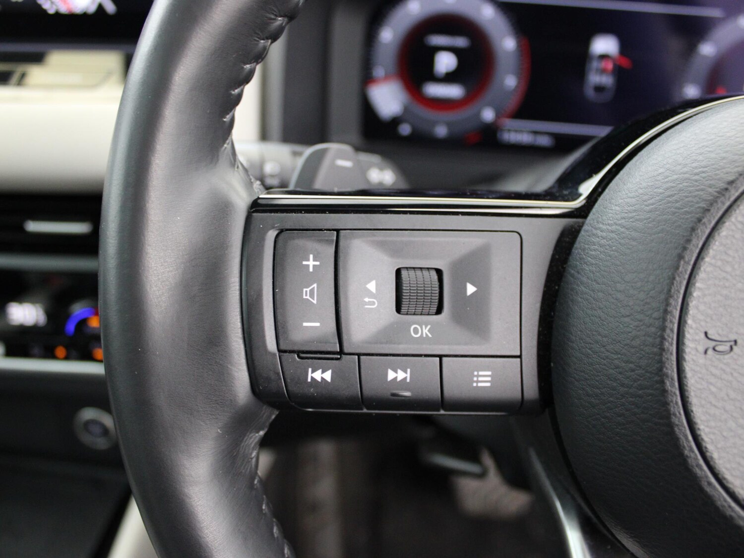 Used Nissan Qashqai 2022 for sale - 77973443: Photo 39