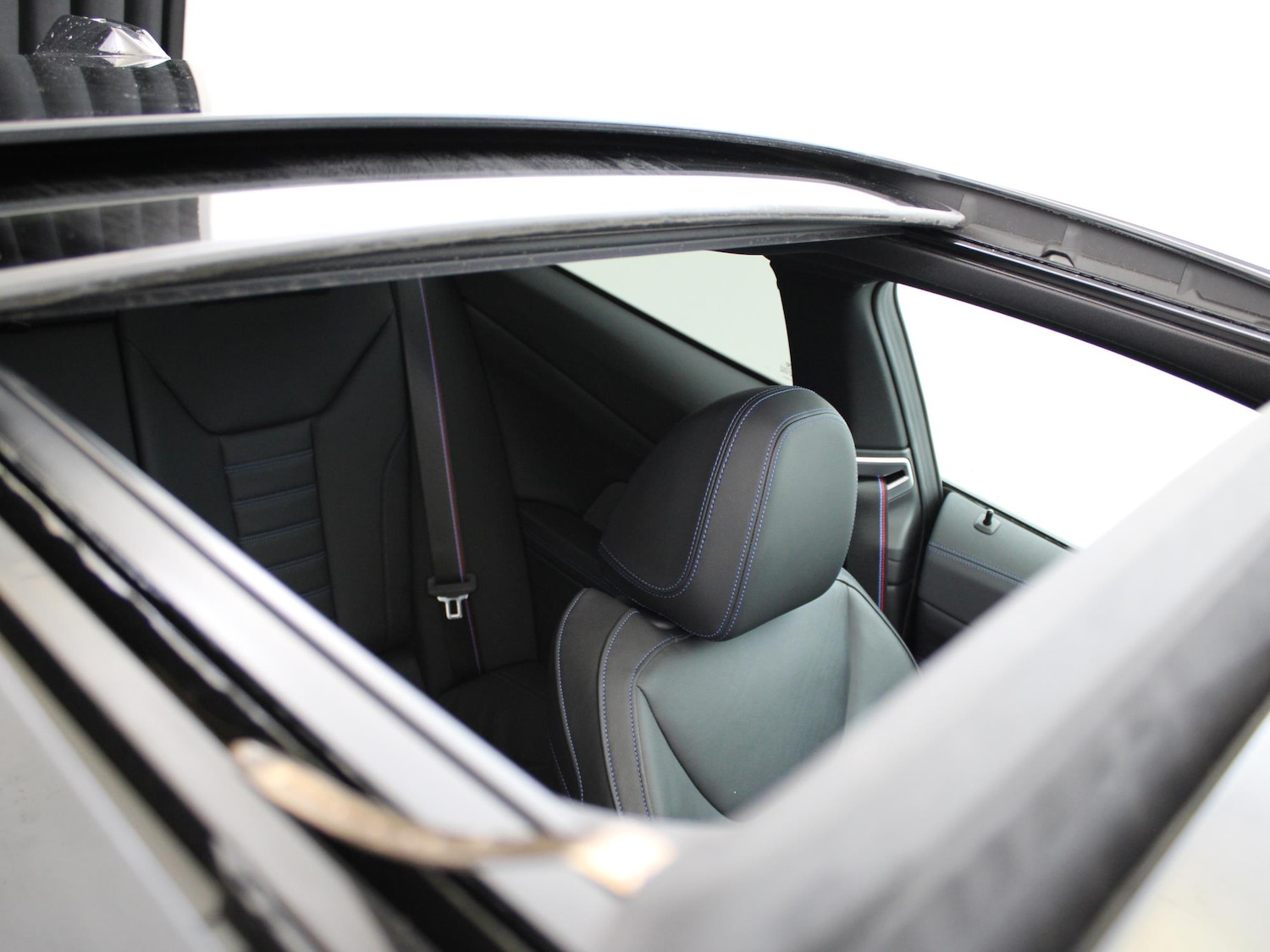 Used BMW 4 Series 2024 for sale - 76732508: Photo 14