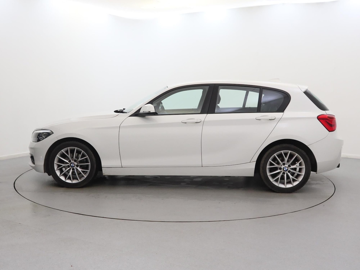 Used BMW 1 Series 2016 for sale - 77000537: Photo 4