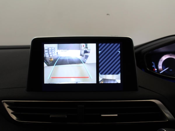 Used Peugeot 3008 2020 for sale - 75700985: Photo 17