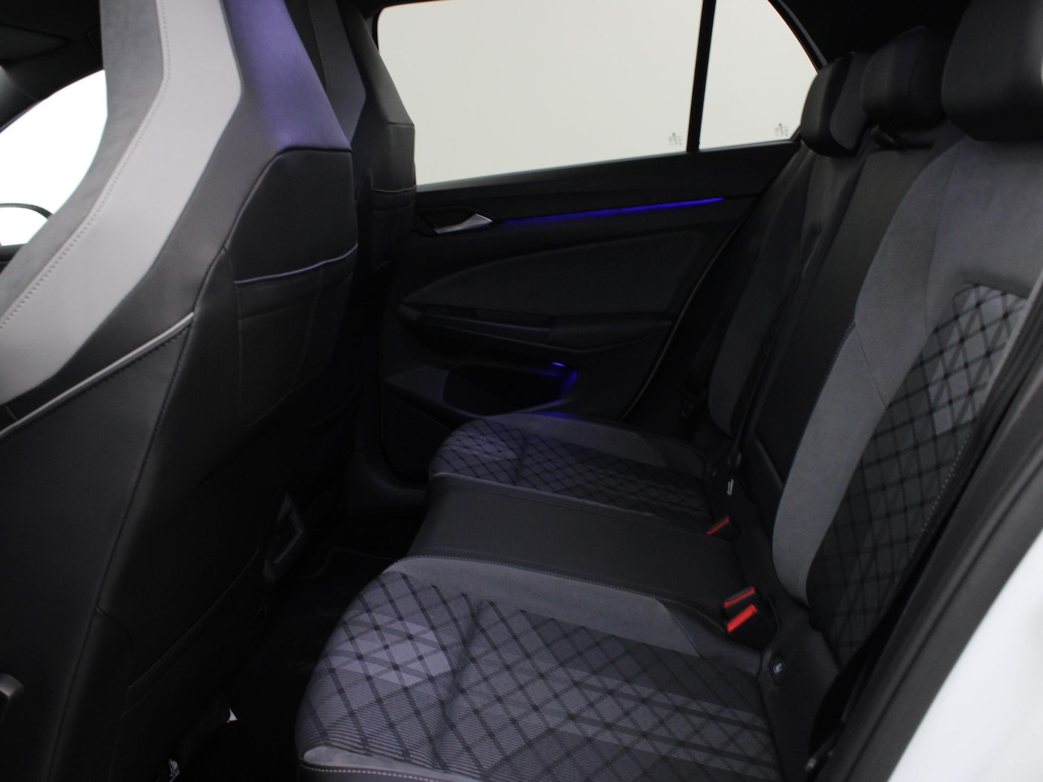 Used Volkswagen Golf 2020 for sale - 77158881: Photo 10