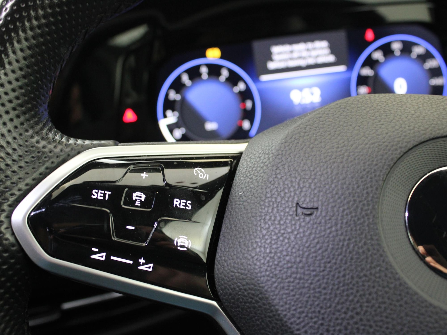 Used Volkswagen Golf 2020 for sale - 77158881: Photo 17