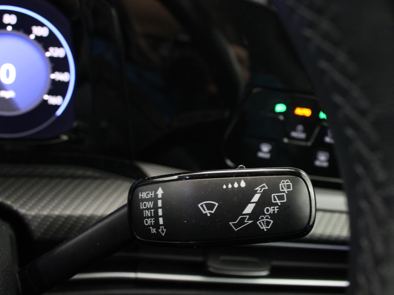 Used Volkswagen Golf 2020 for sale - 77158881: Photo 18