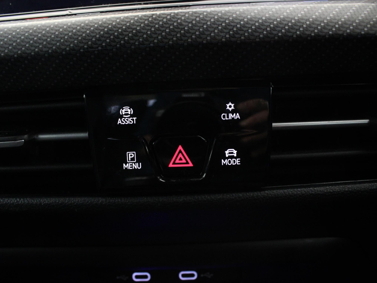 Used Volkswagen Golf 2020 for sale - 77158881: Photo 28