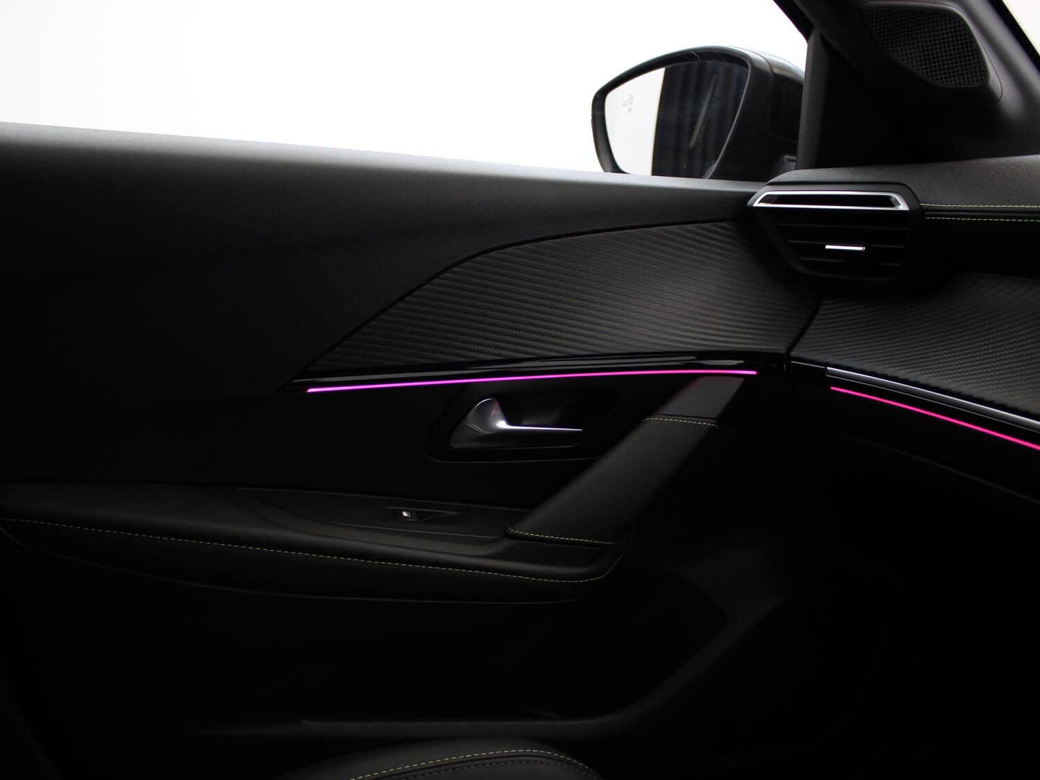 Used Peugeot 208 2022 for sale - 77361778: Photo 31