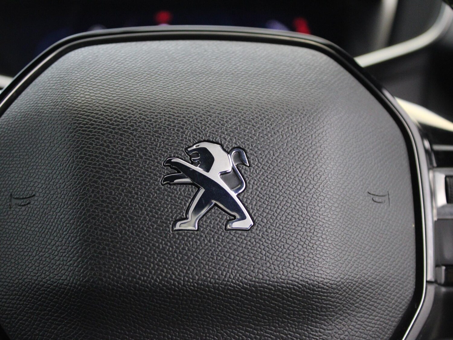 Used Peugeot 208 2022 for sale - 77361778: Photo 34