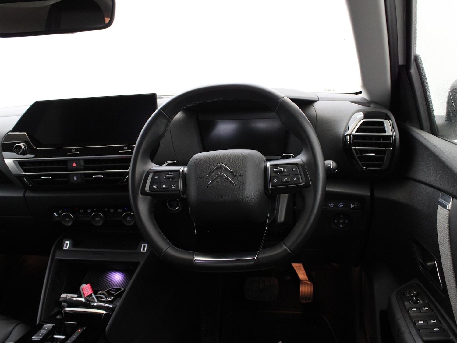 Used Citroen C4 2022 for sale - 76594422: Photo 16