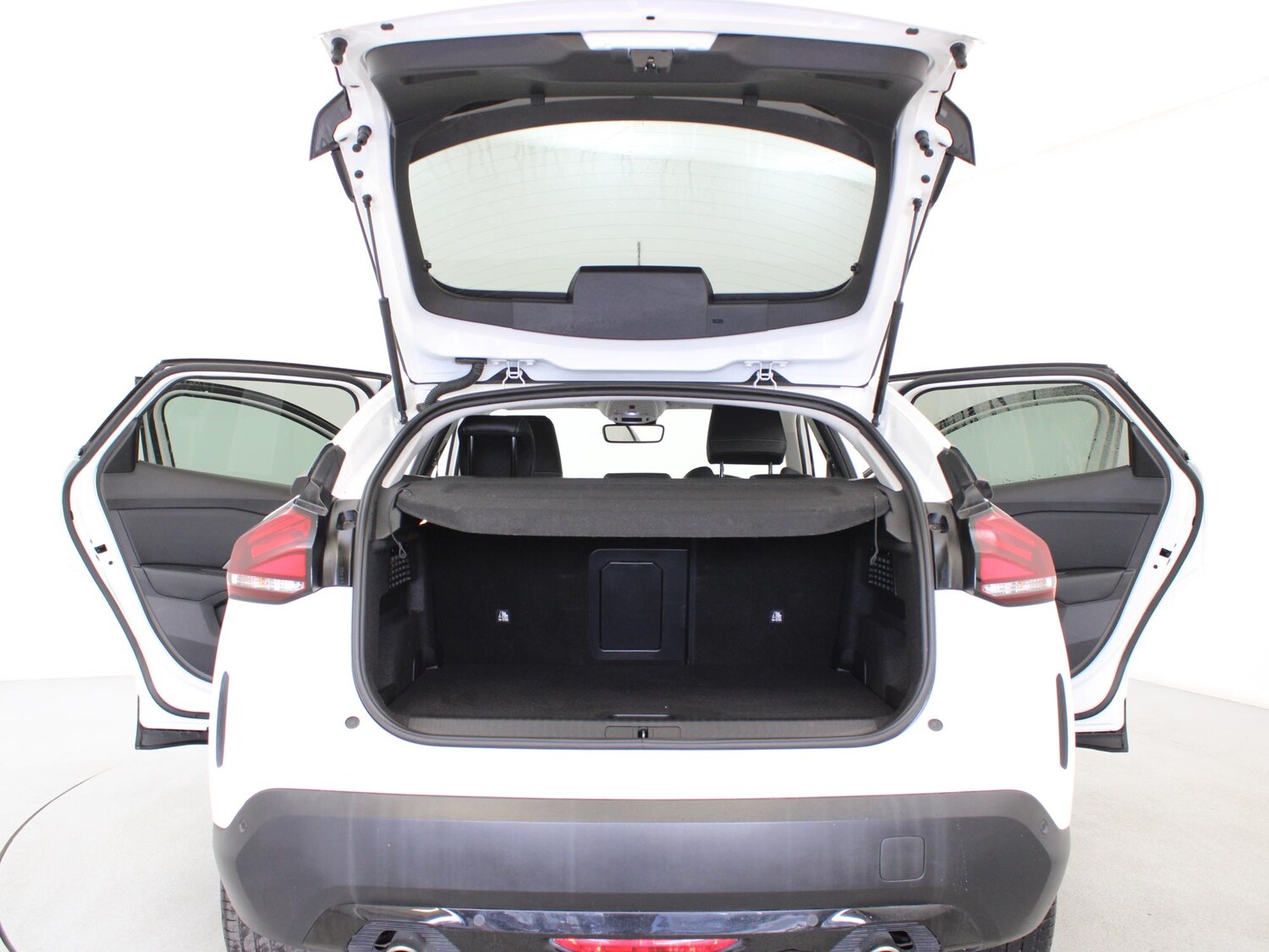 Used Citroen C4 2022 for sale - 76594422: Photo 34