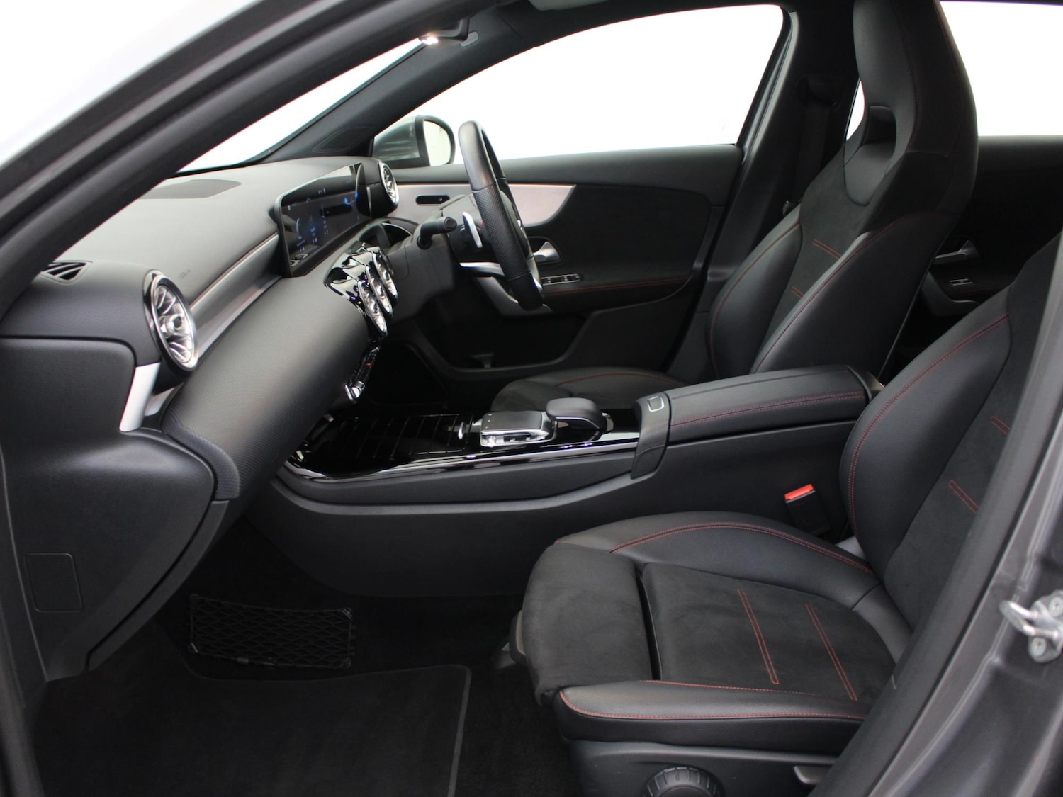 Used Mercedes-Benz A-Class 2019 for sale - 78122463: Photo 10