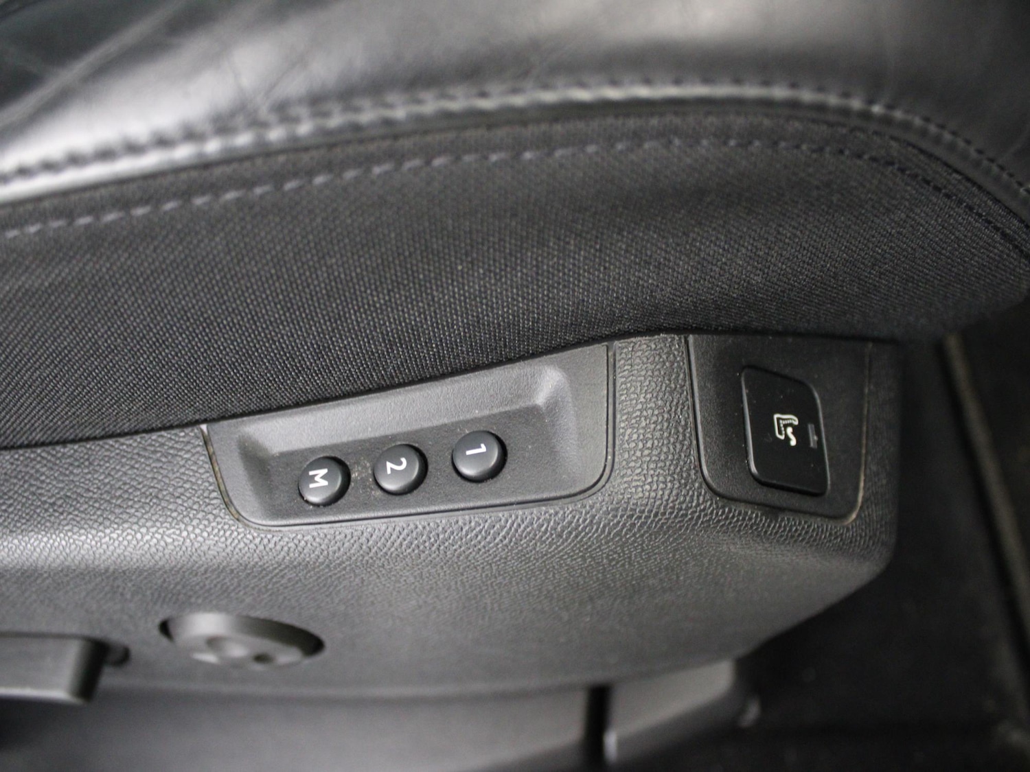 Used Peugeot 3008 2020 for sale - 77011461: Photo 10