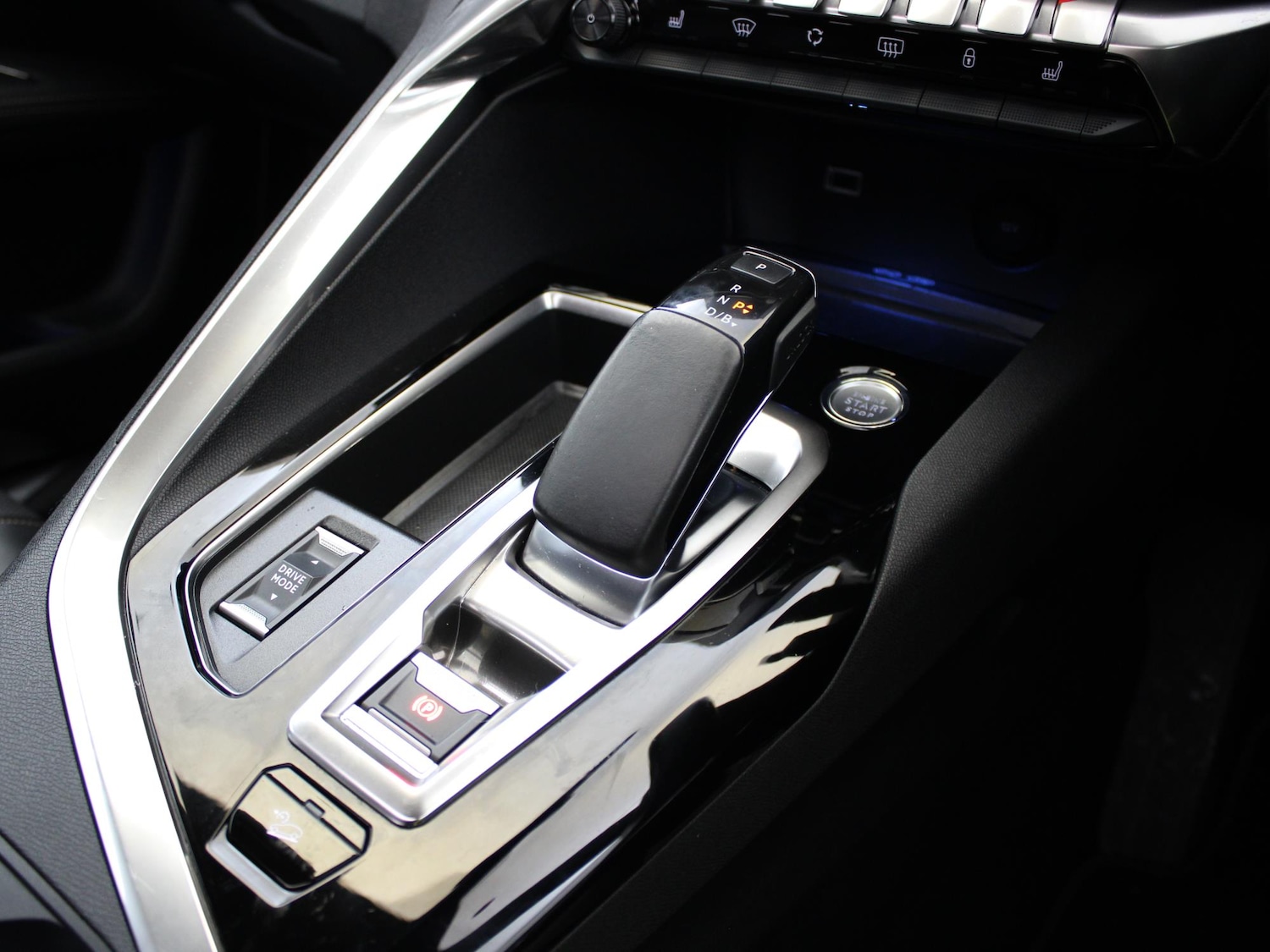 Used Peugeot 3008 2020 for sale - 77011461: Photo 32