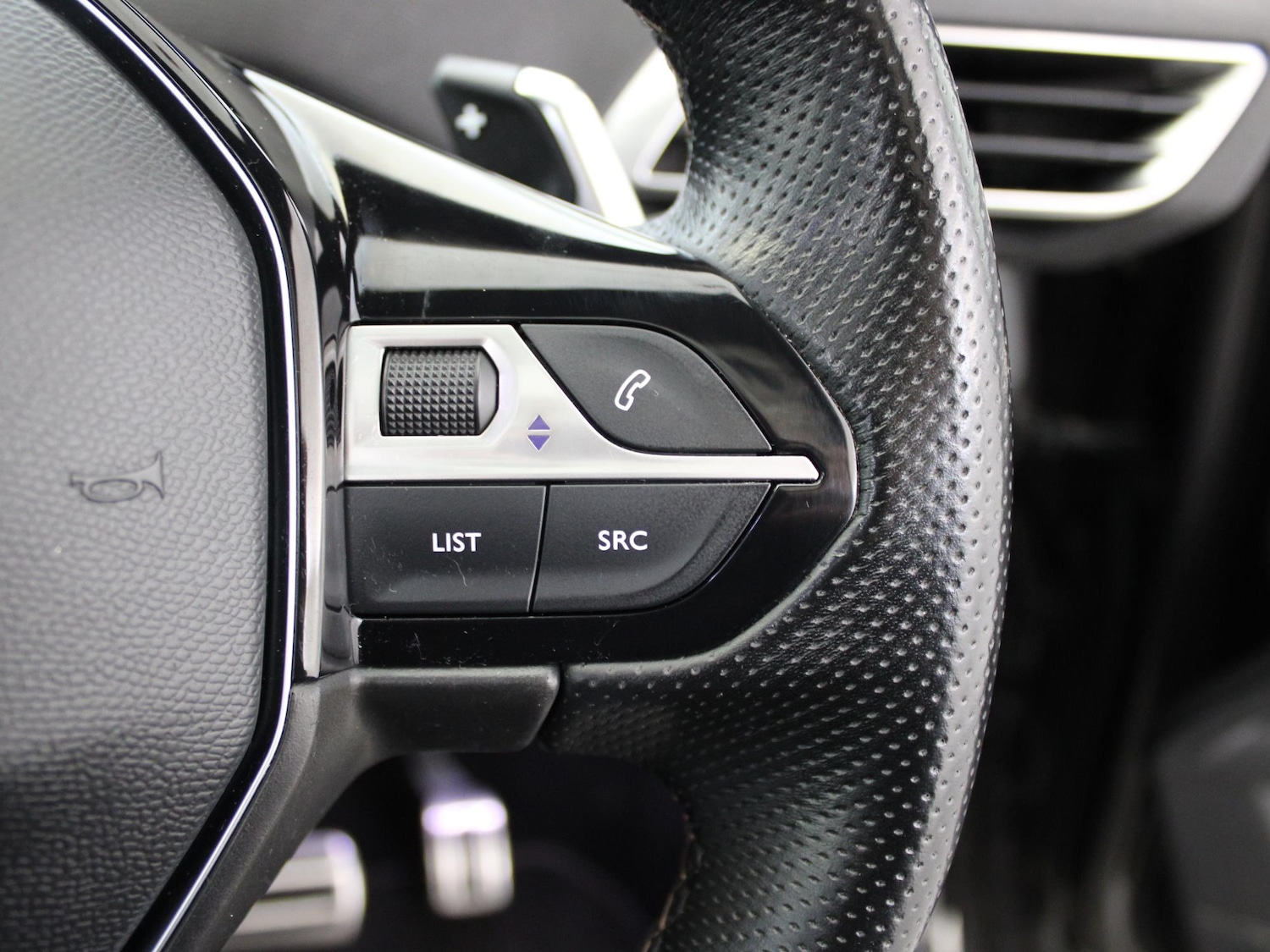 Used Peugeot 3008 2020 for sale - 77011461: Photo 36